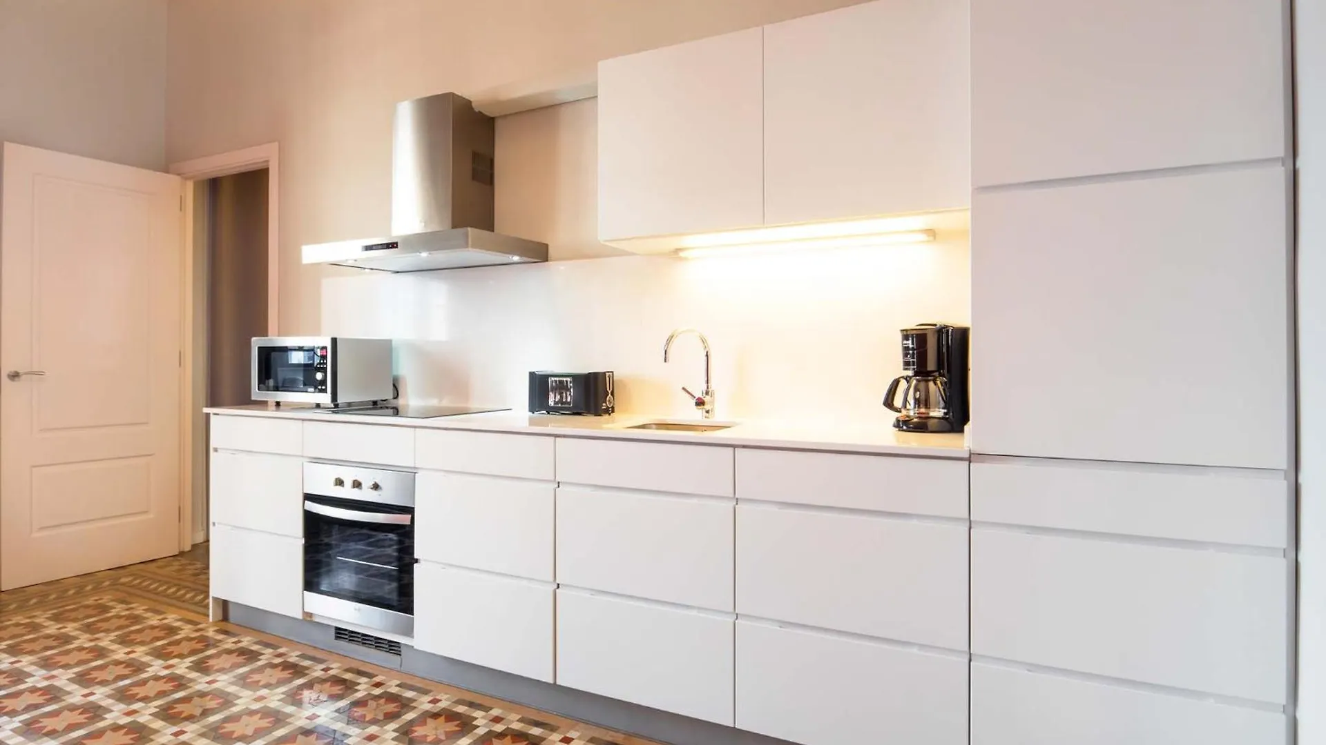 Rent Top Apartments Rambla Catalunya Barcelona