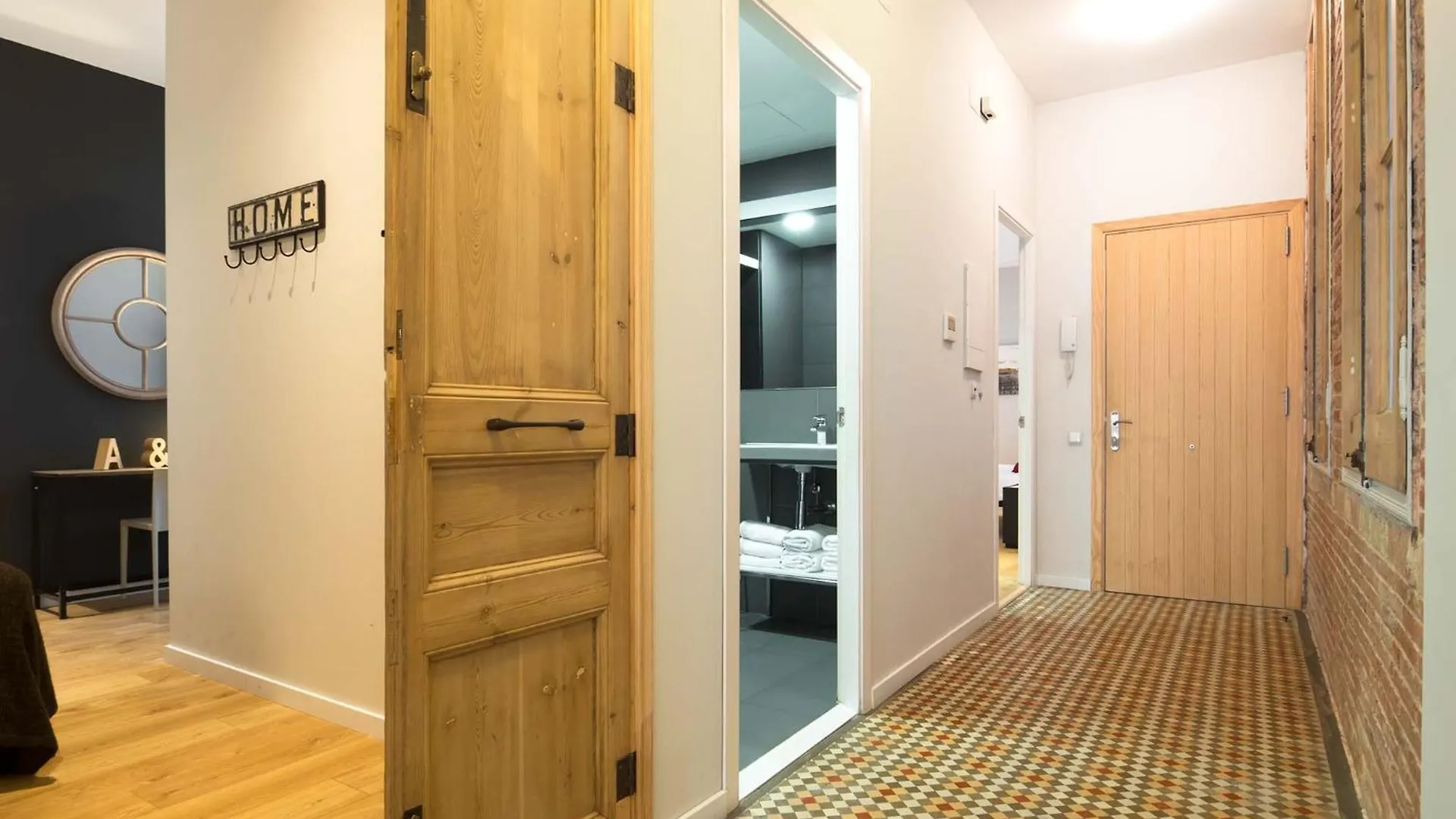 Rent Top Apartments Rambla Catalunya Barcelona Spain