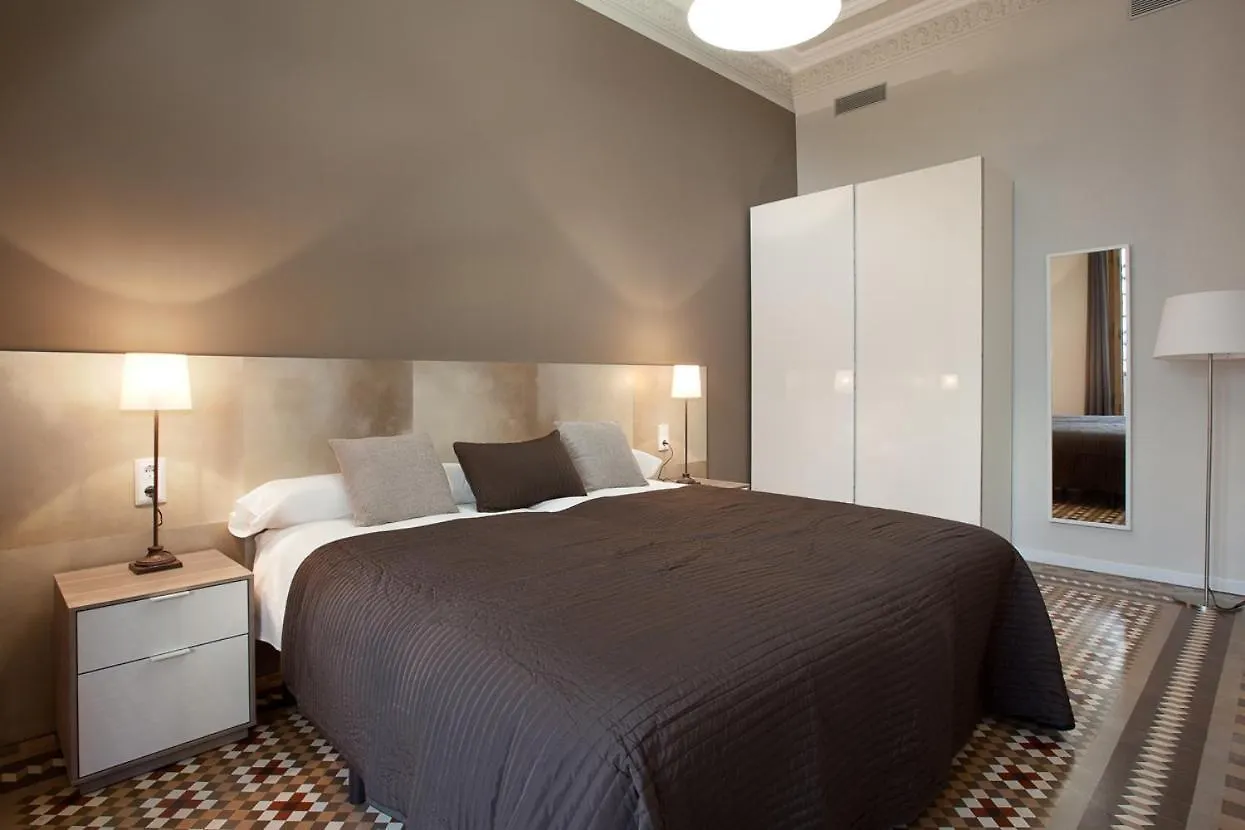 Rent Top Apartments Rambla Catalunya Barcelona