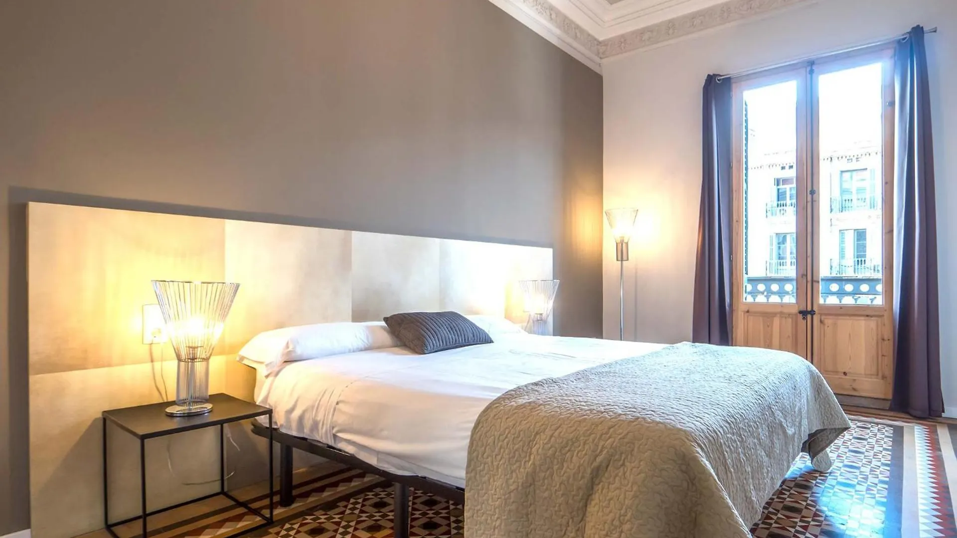 Rent Top Apartments Rambla Catalunya Barcelona