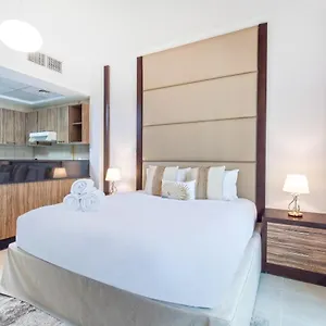 https://st-burjalnujoom-1171.sharjah-hotels.com