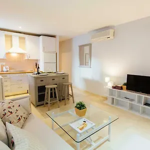 https://one-and-lux-lagar.es-andalucia.com