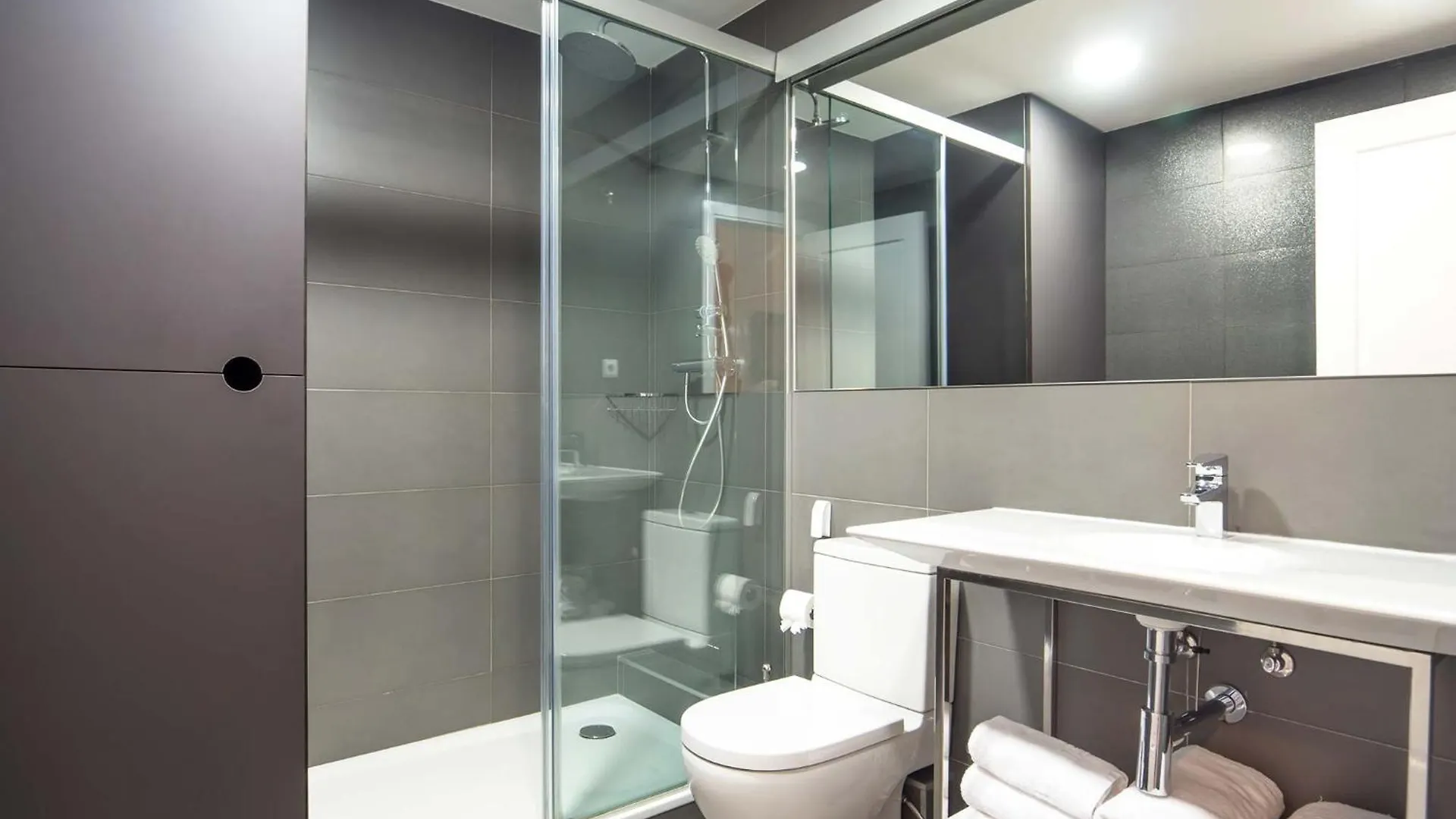 Rent Top Apartments Rambla Catalunya Barcelona