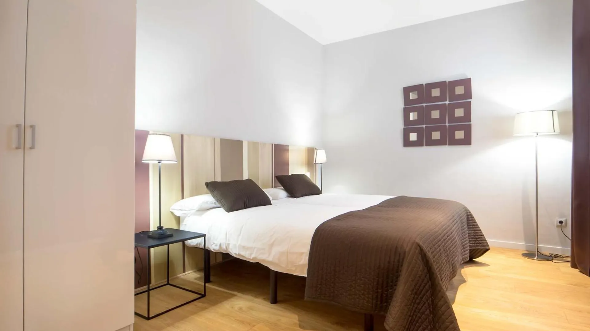 Rent Top Apartments Rambla Catalunya Barcelona