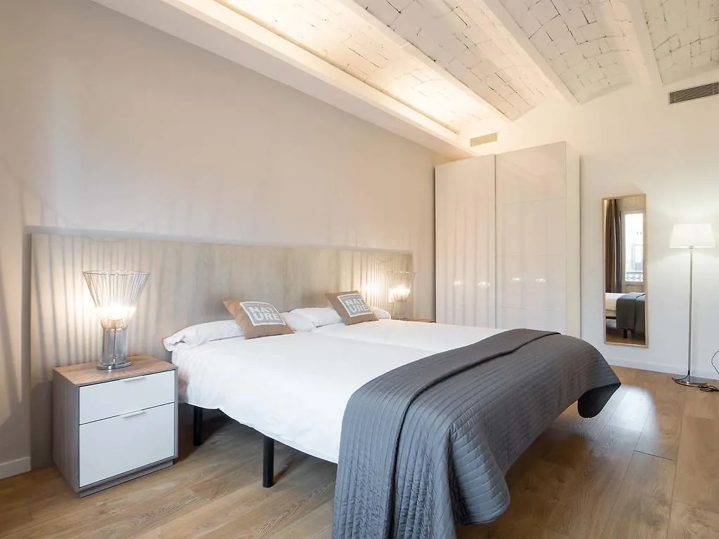 Rent Top Apartments Rambla Catalunya Barcelona Spanien